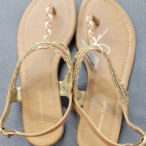 American Eagle sandals size 7